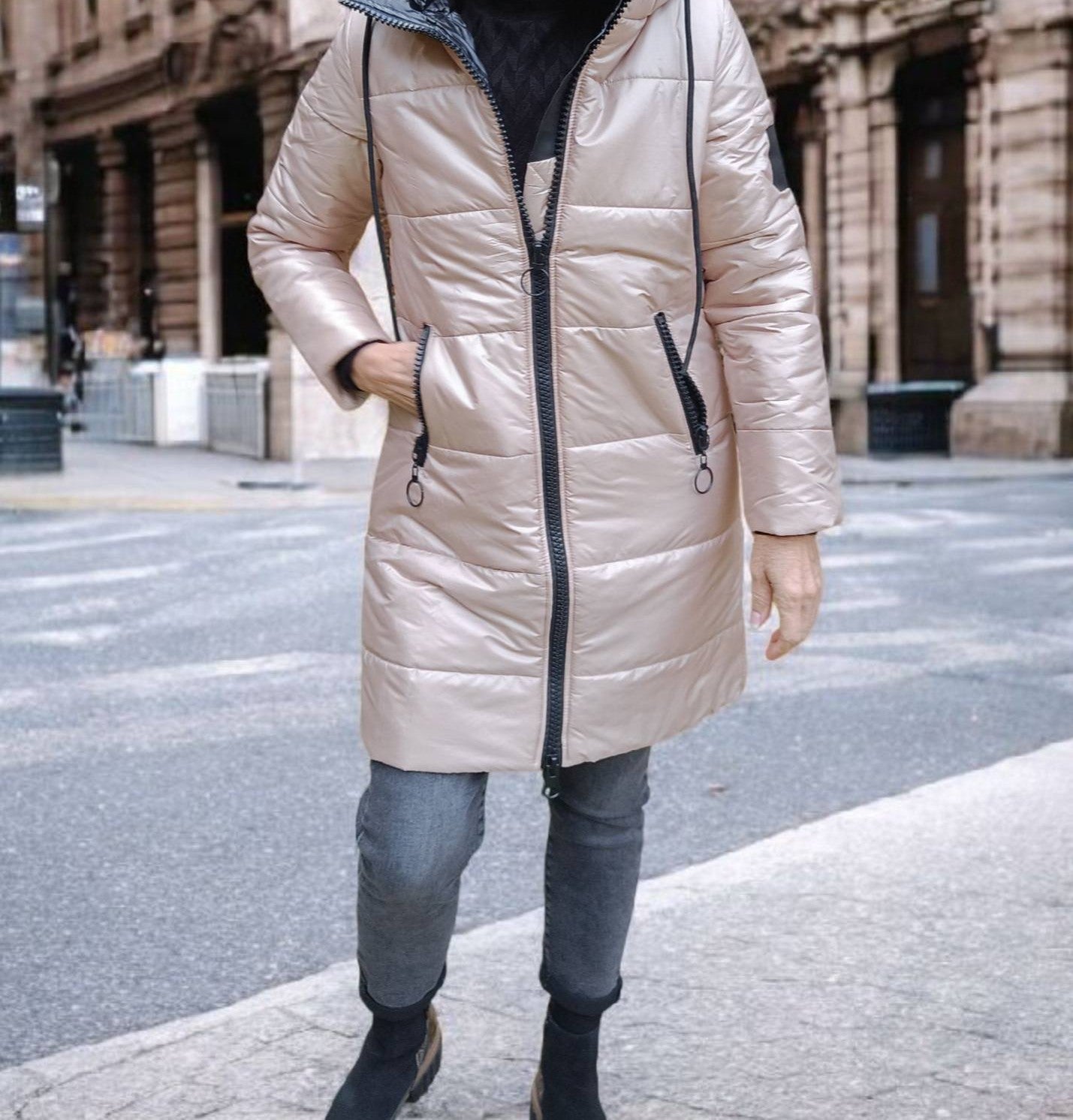 Geacă Matlasată Groasă Cu Glugă Bej