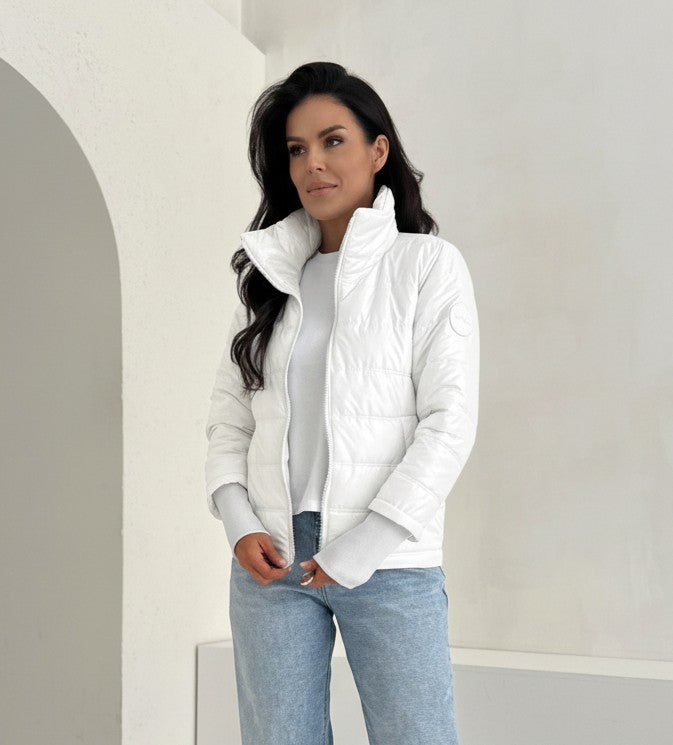 Geacă Matlasată Subțire cu Guler Înalt-Alb