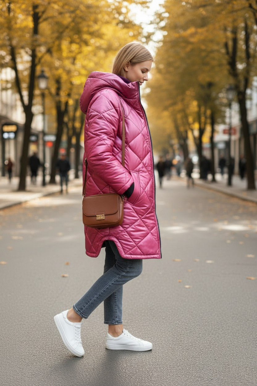 Geacă Matlasată Lungă cu Glugă și Mâneci cu Inserții Tricotate-Burgundi