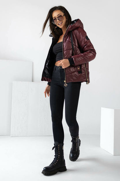 Geacă scurtă matlasată cu fermoare decorative