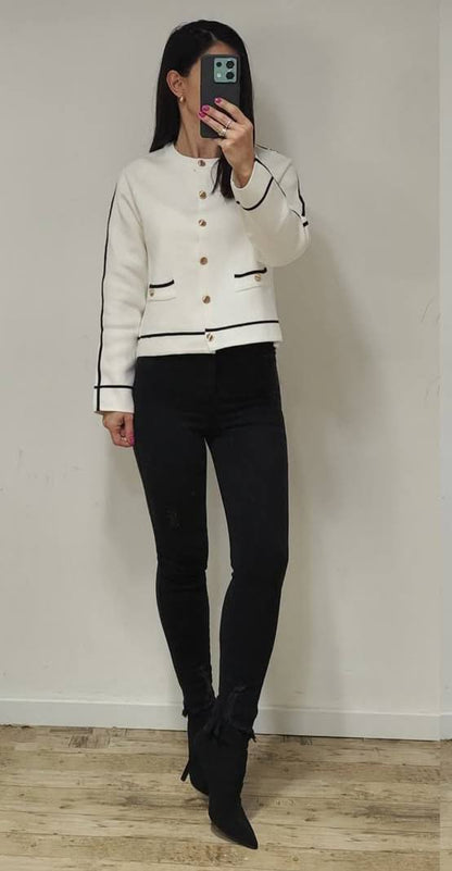 Bluze Cardigan Alb Cu Detalii Negru