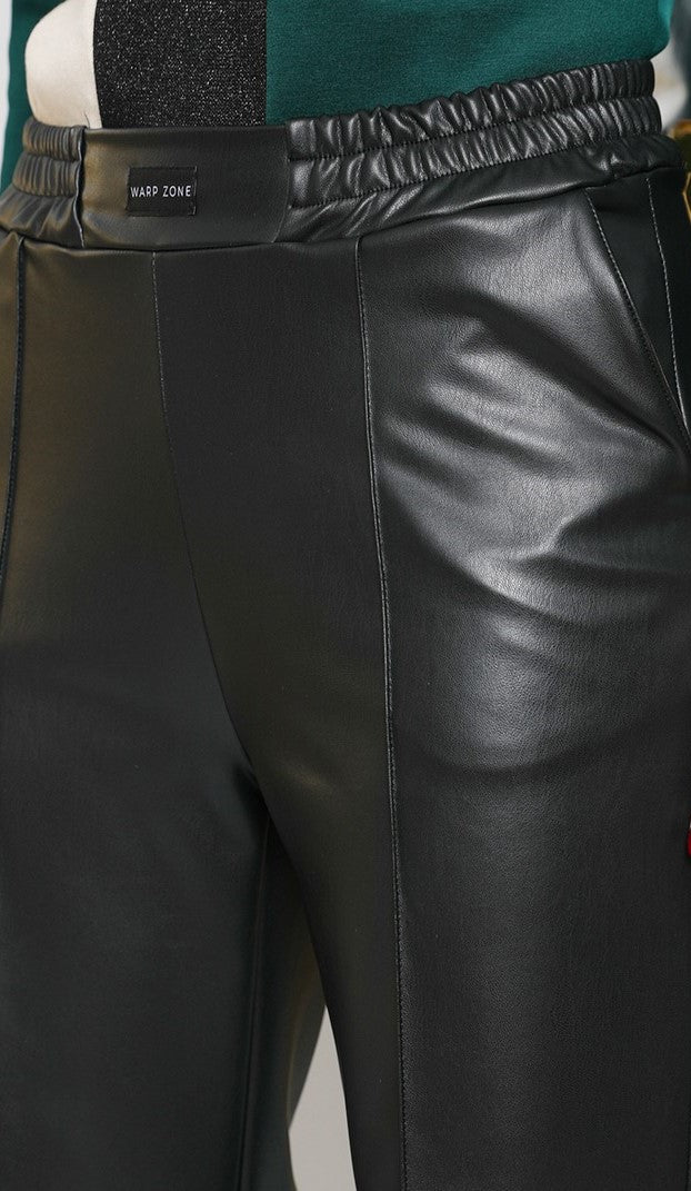 Pantaloni Evazați din Piele Ecologică-Neagră