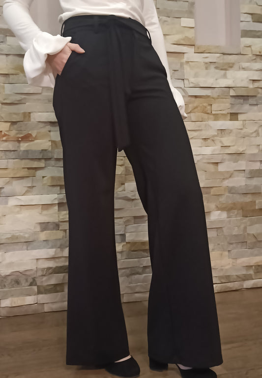 Pantaloni Office Negri Evazați