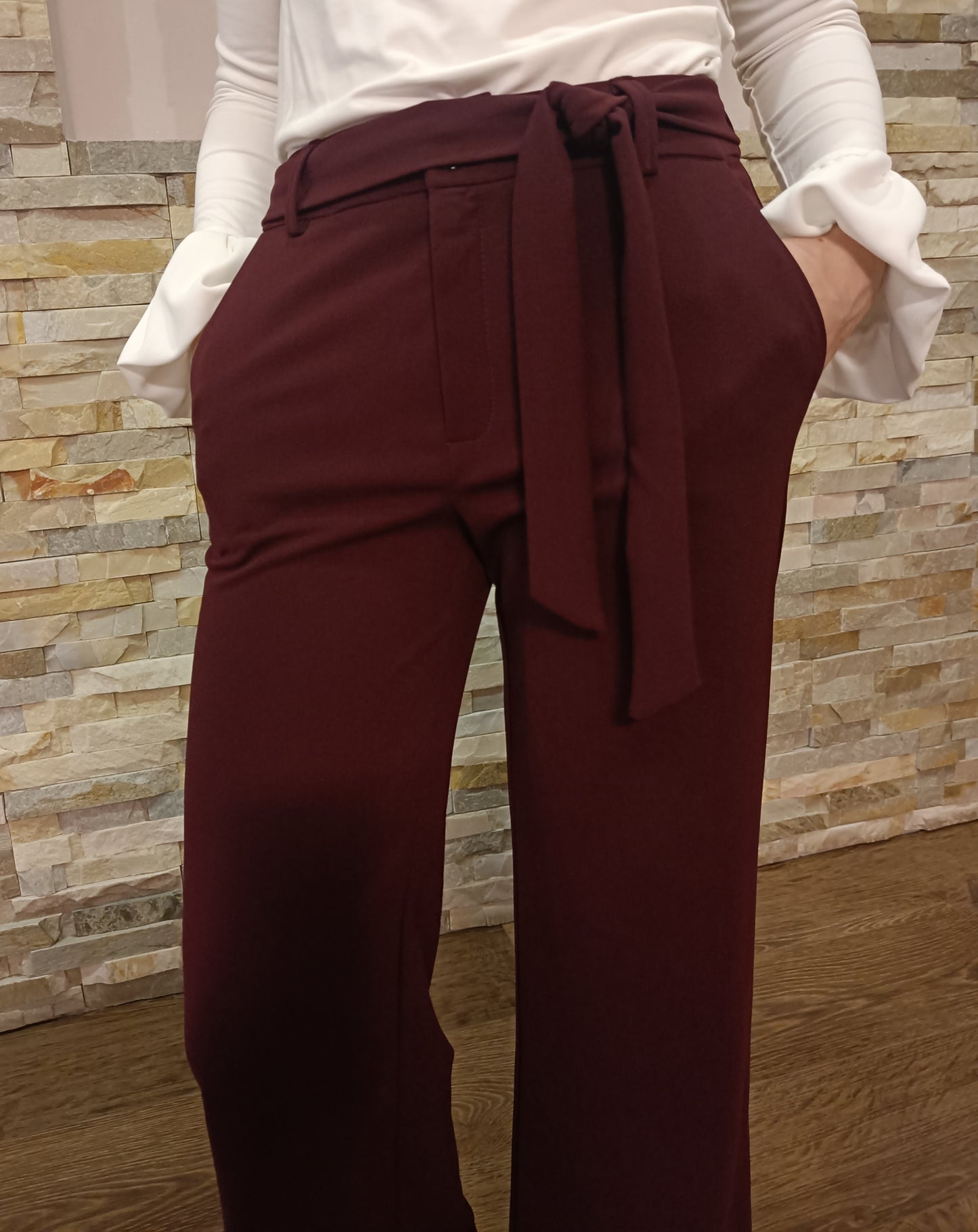 Pantaloni Office Burgundi Evazați