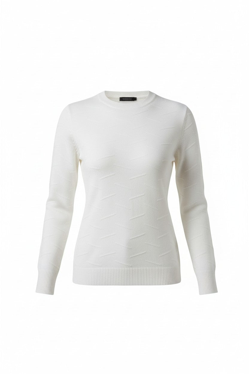 Pulover tricotat cu model în relief – alb