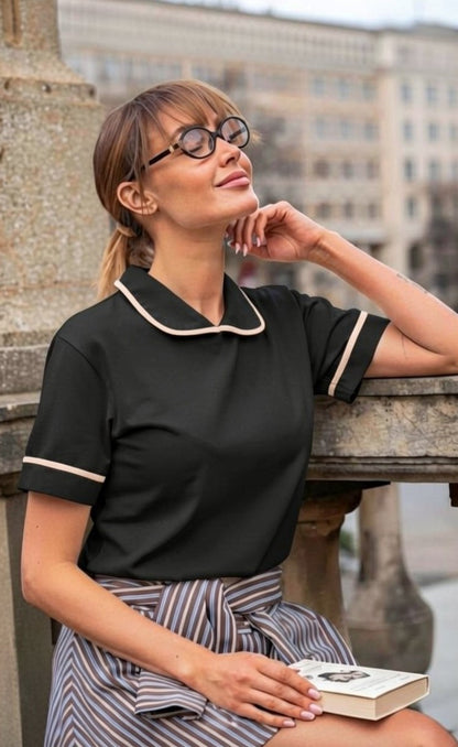 Bluză tip Tricou cu Guler  și Borduri Contrastante - Neagră