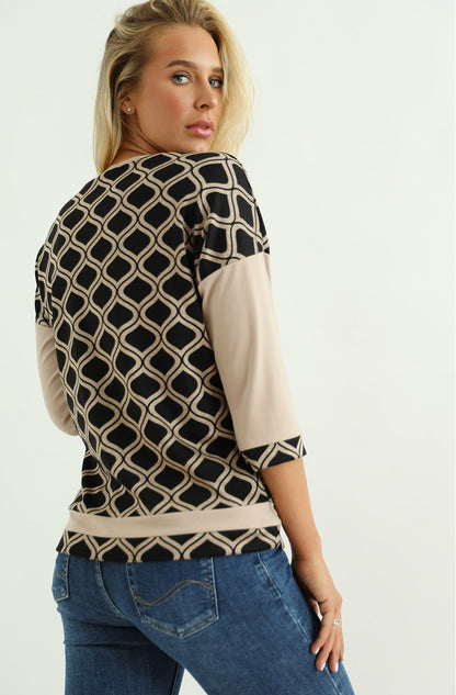 Bluză cu Imprimeu Geometric și Mâneci Trei Sferturi Warp Zone Bej