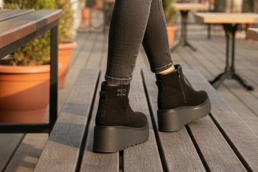 Botine Negre Piele Velur cu Talpă Înaltă Lux by Dessi