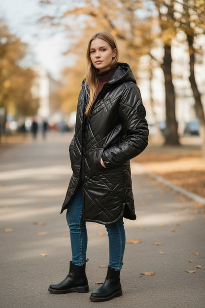 Geacă Matlasată Negru cu Centură Elastică